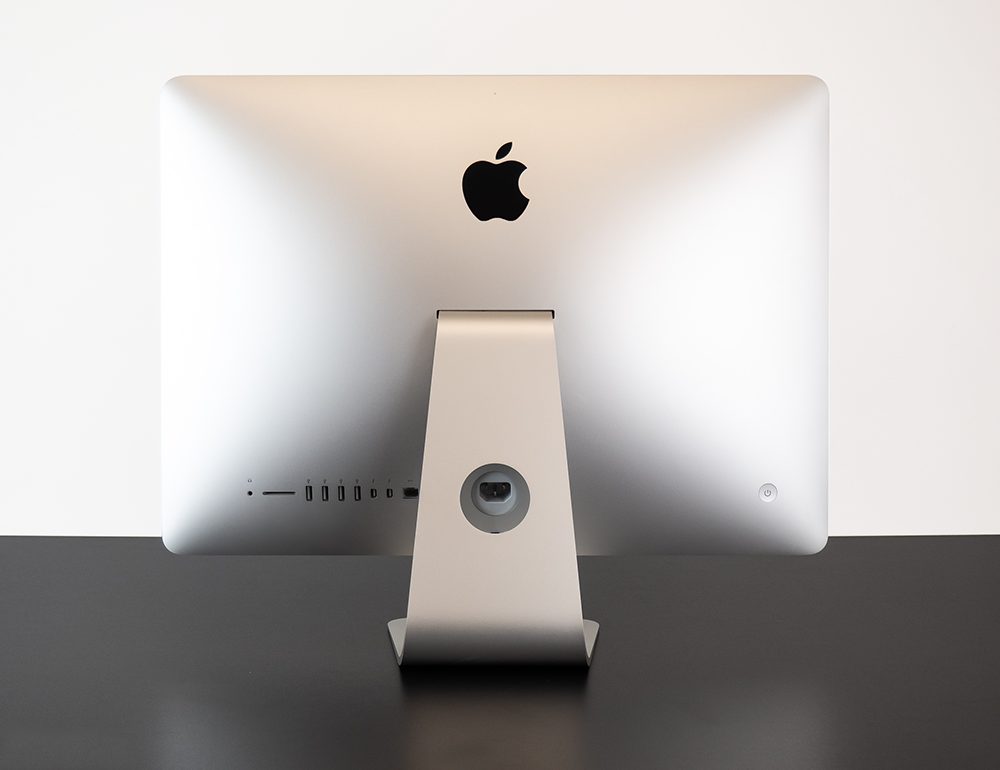 Apple iMac 27" 5K Retina 2020 i9 10-Core 128GB RAM 8TB SSD Radeon Pro 5700 XT 16GB